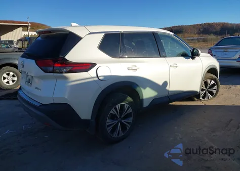 2021 Nissan Rogue Sv Intelligent Awd z USA, uszkodzony, nr VIN 5N1AT3BB1MC796253